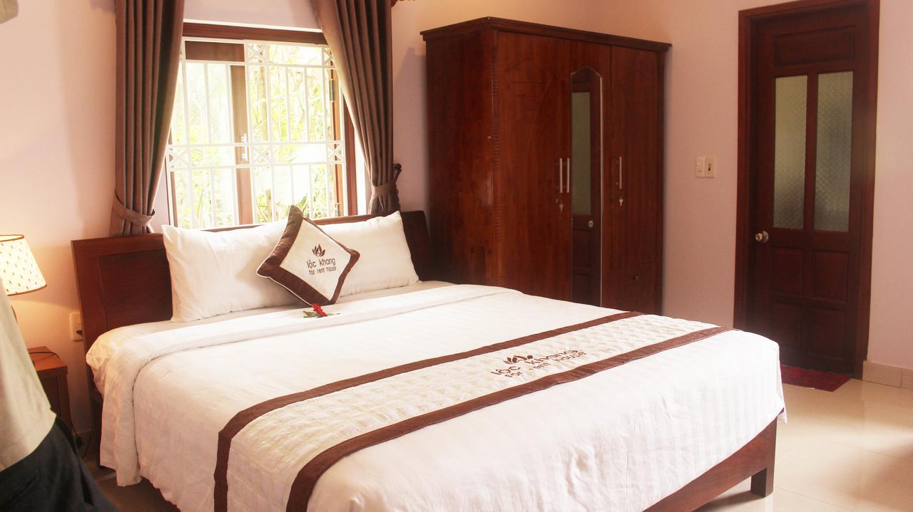 Loc Khang Homestay Хойан Экстерьер фото