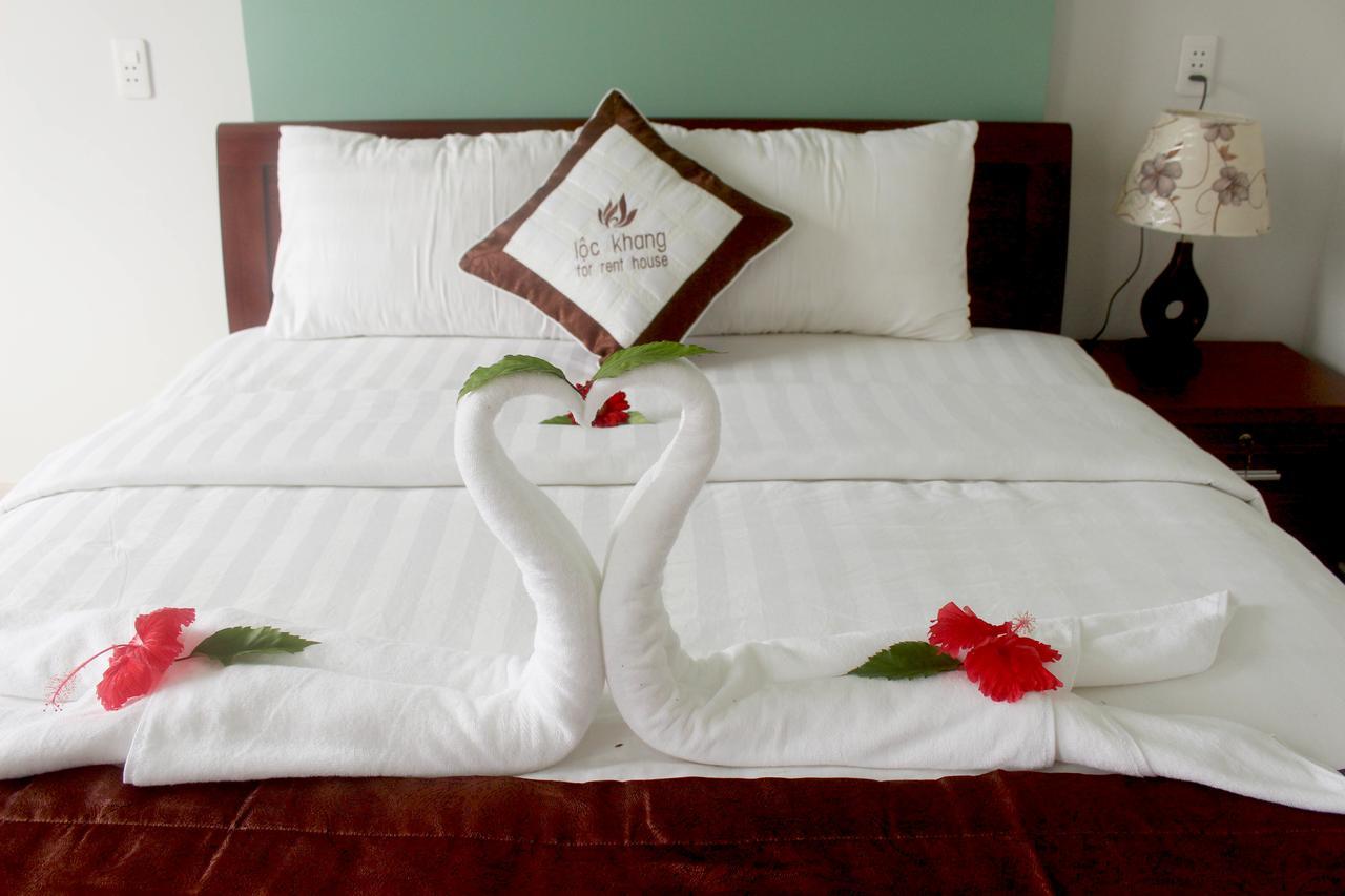 Loc Khang Homestay Хойан Экстерьер фото